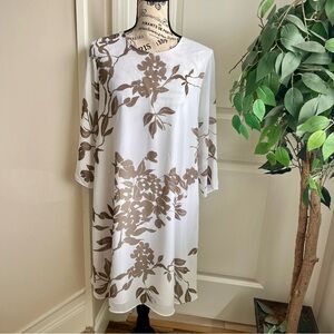 Eva Mendes 3/4 Sleeve Floral Shift Dress White Taupe Sz M